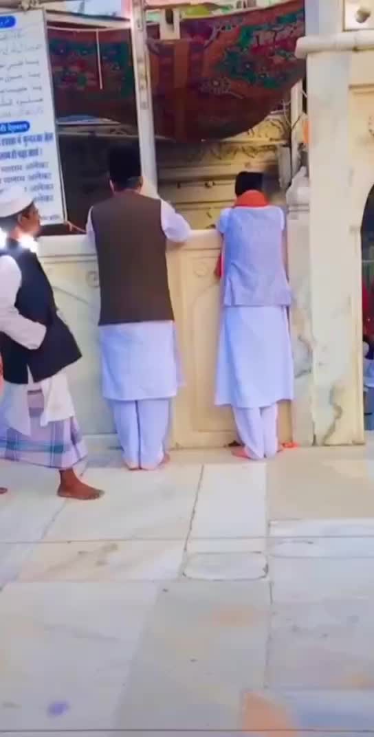 @ریان علی