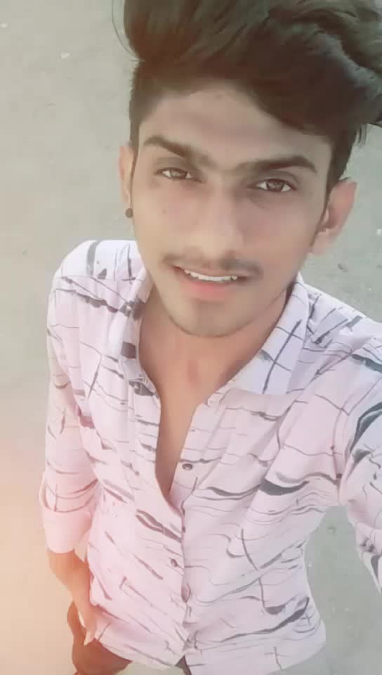 @😎ठाकुर___सा😎🔥