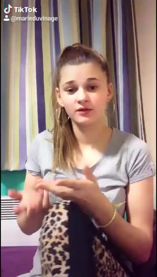 @Laabelleebrunee