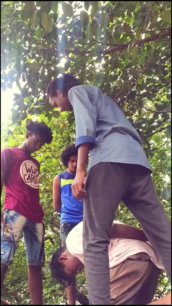 @വിവേക് കാർത്തികേയൻ