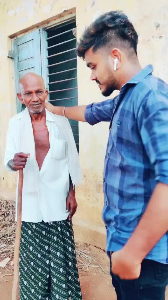 @RAJA KODURU♥️🖤😎