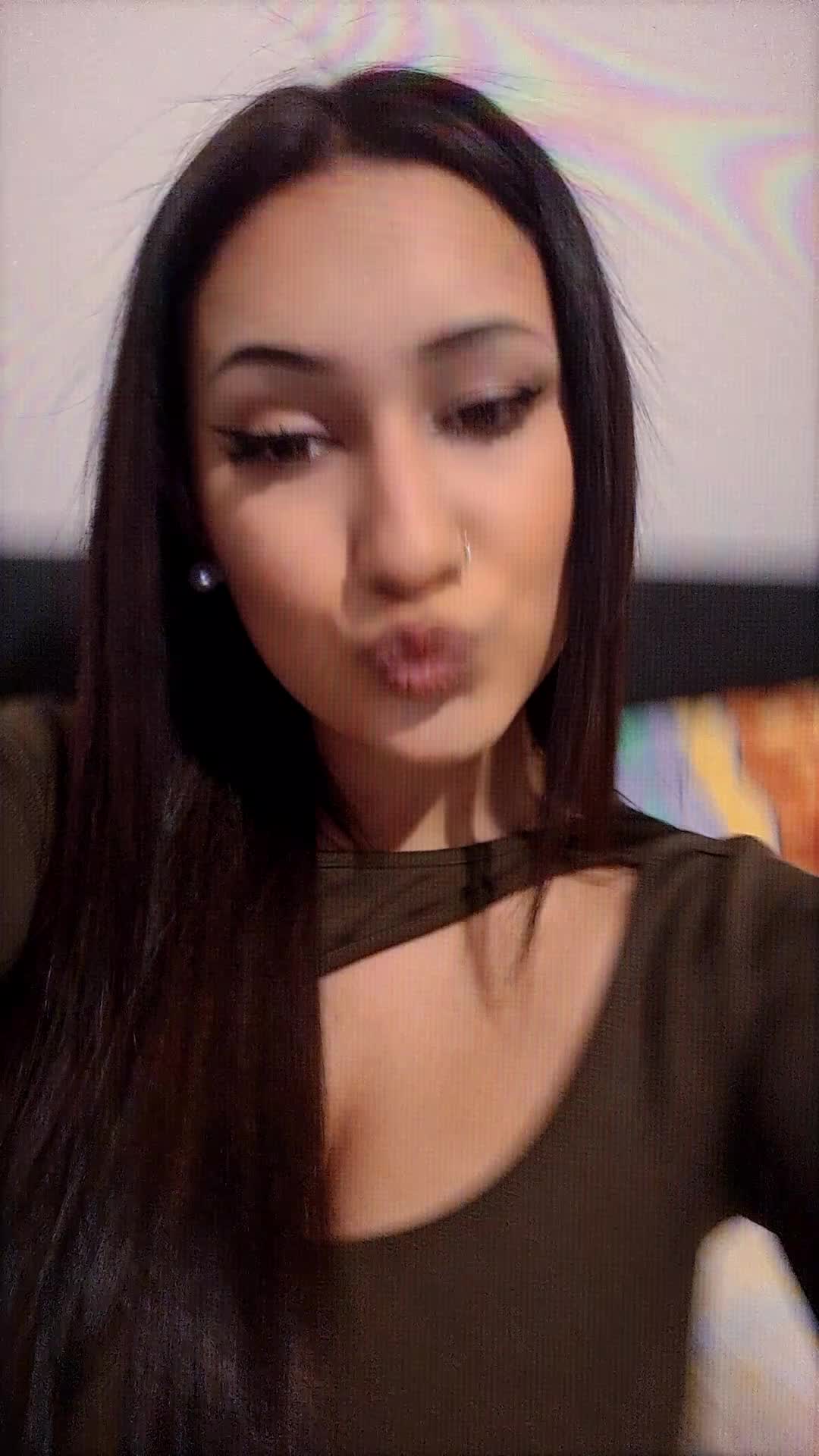 @Maria👑