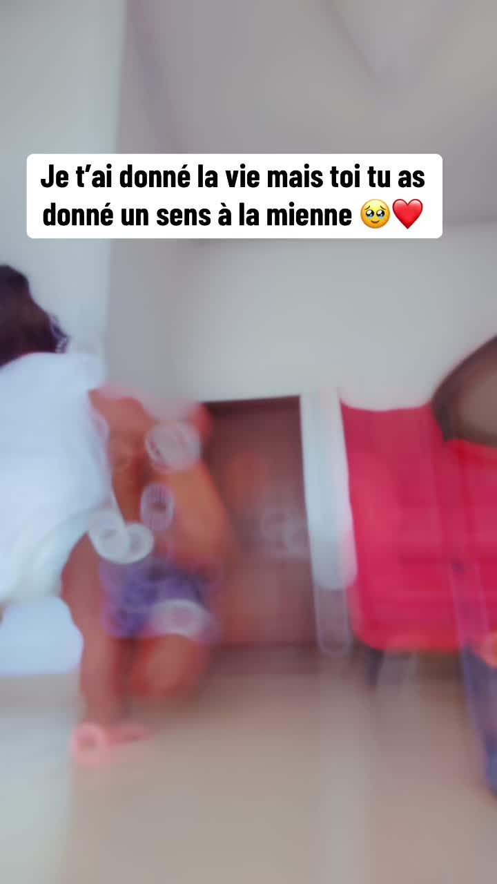 @Iam_Ev