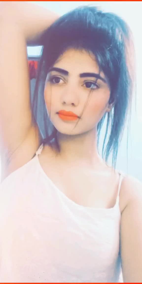 @Karina🦋