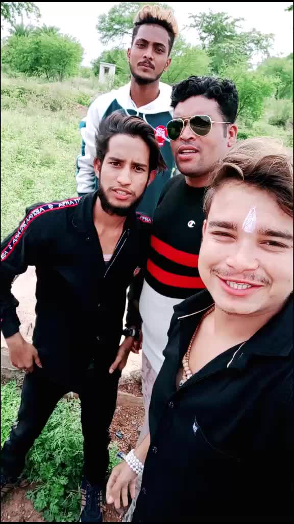 @NARE$H BANJARE🏳🏳
