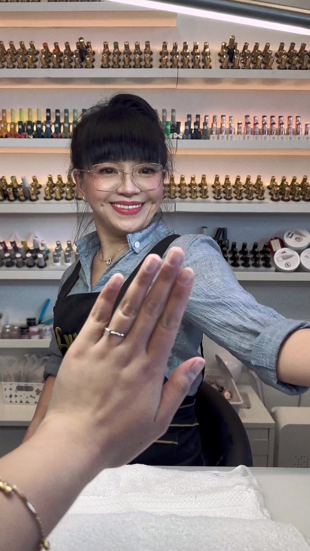 @Luxury Nails & Spa YYC