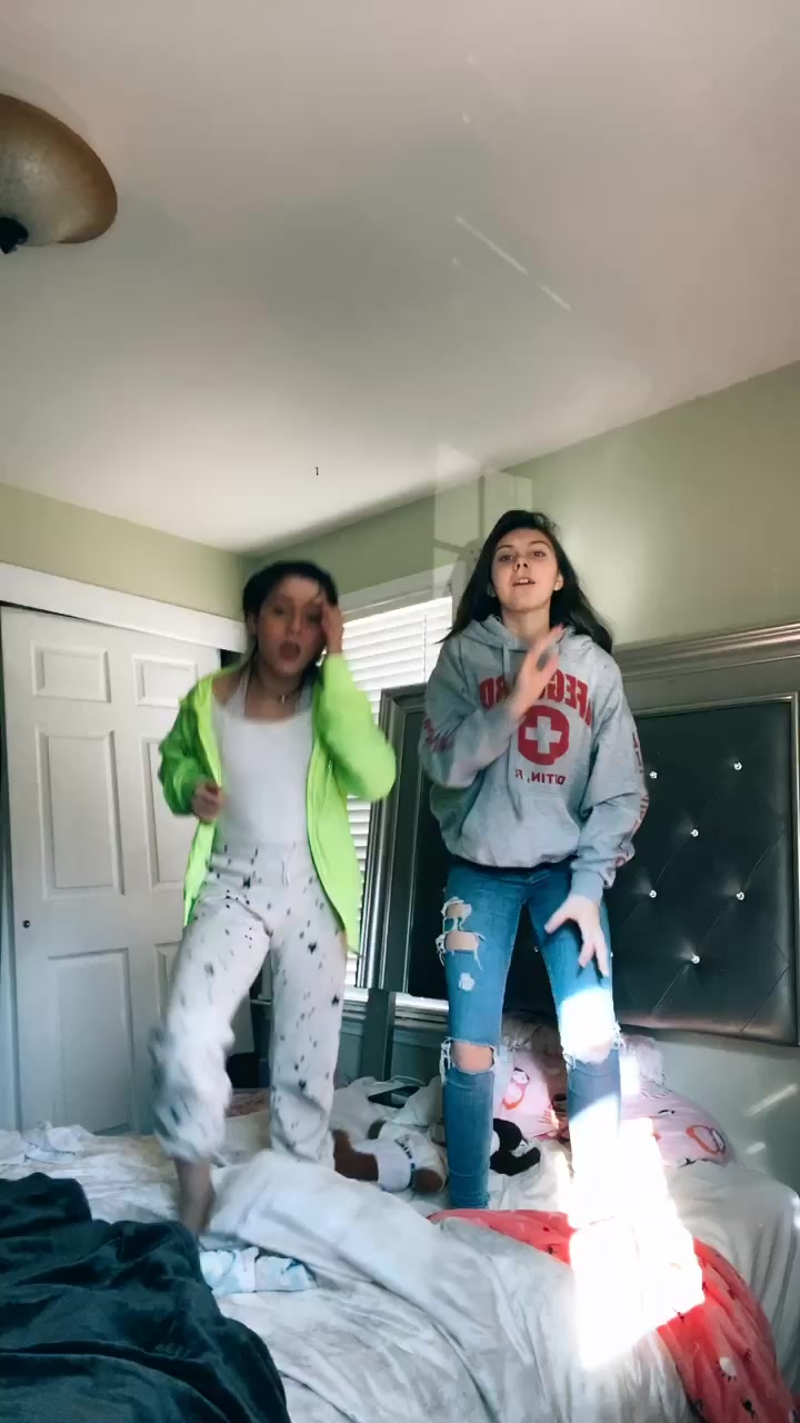 @Líłÿ⚡️🤍🪐