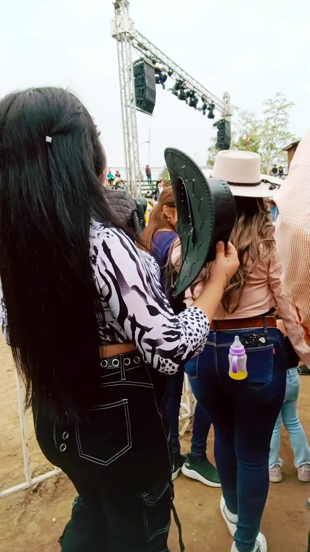 @Chavelita