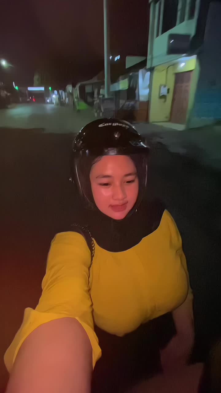 @Lippp