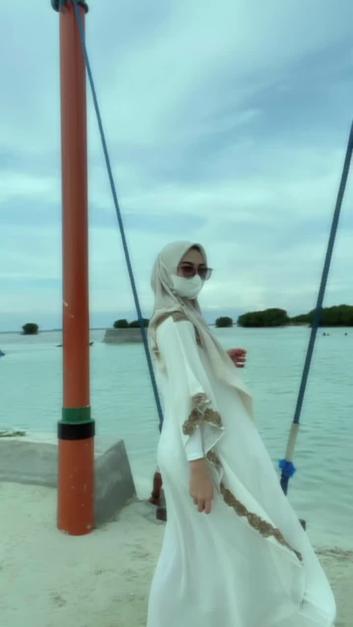 @𝐠𝐚𝐝𝐢𝐬 𝐝𝐞𝐬𝐚