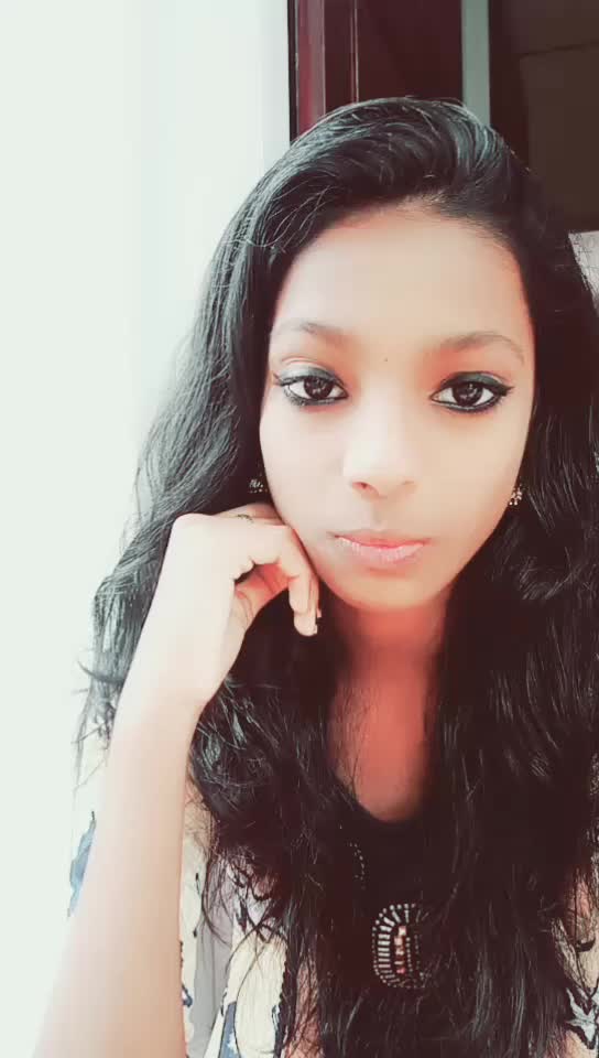 @_chaithra_