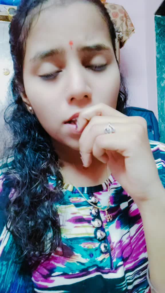 @Ritika sawardekar 💖