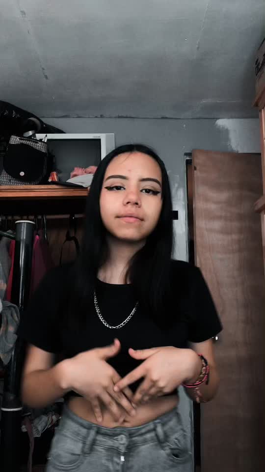 @nayeli_.16