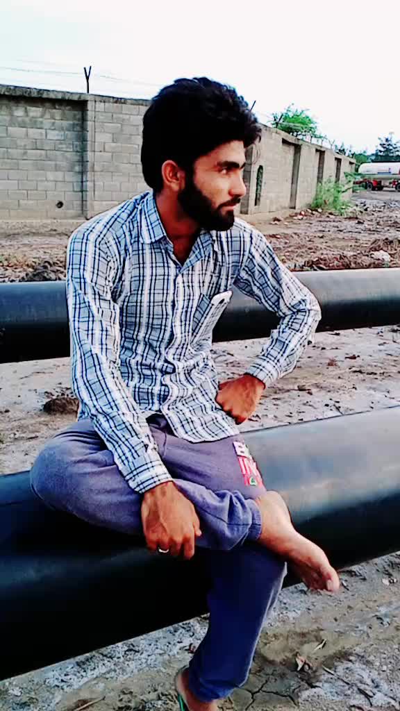@Fariyad123