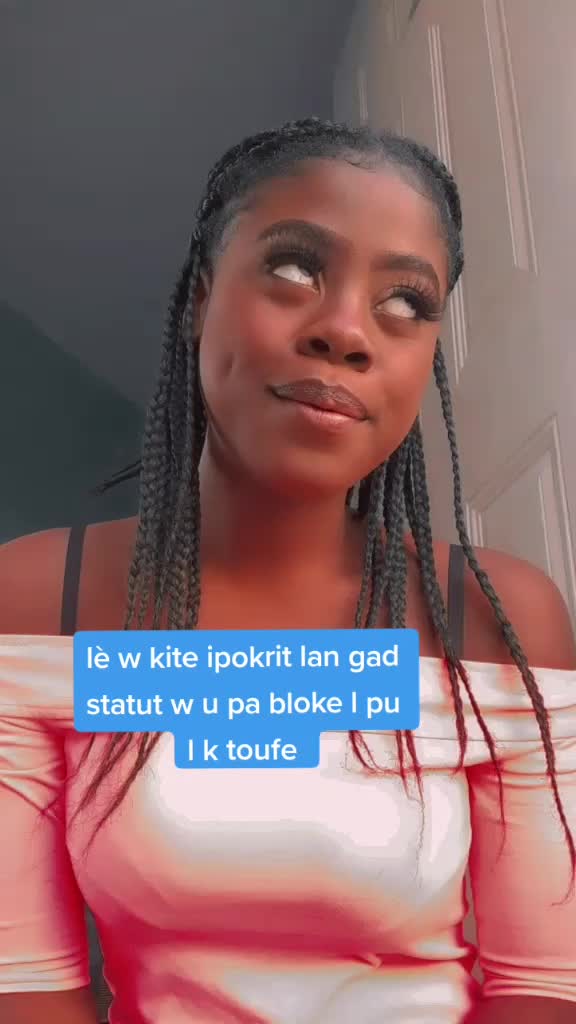 @Nicamakeup