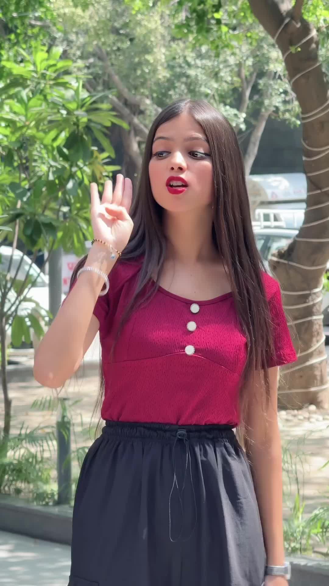 @Nitasha cutee 😜