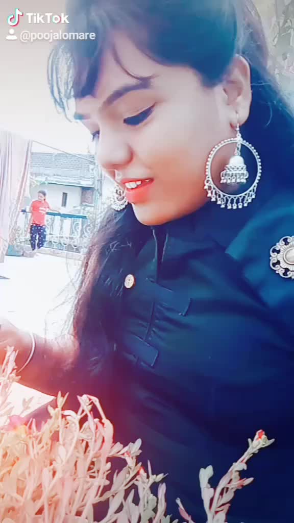@POOJA LOMARE