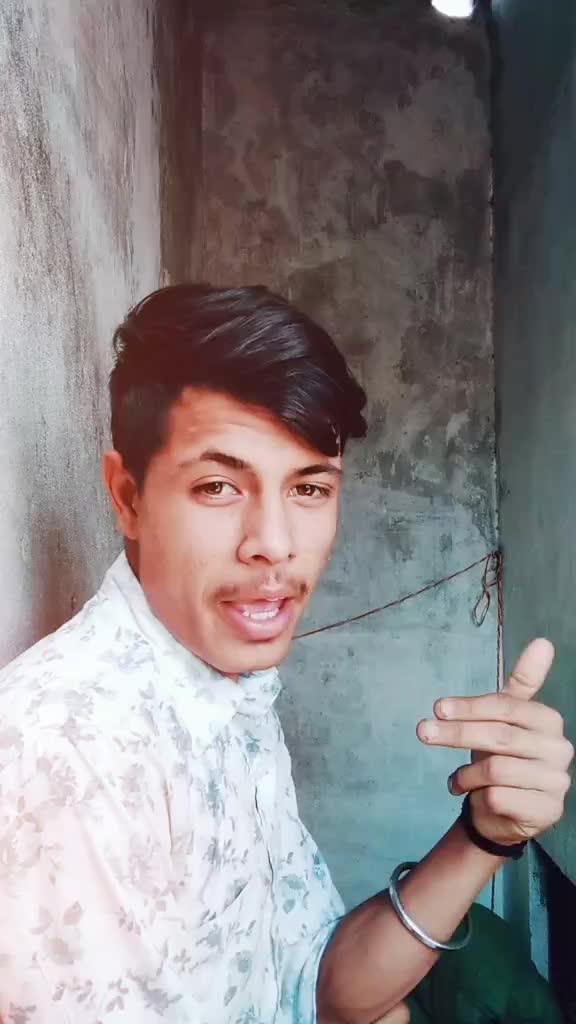 @Gajju🎭
