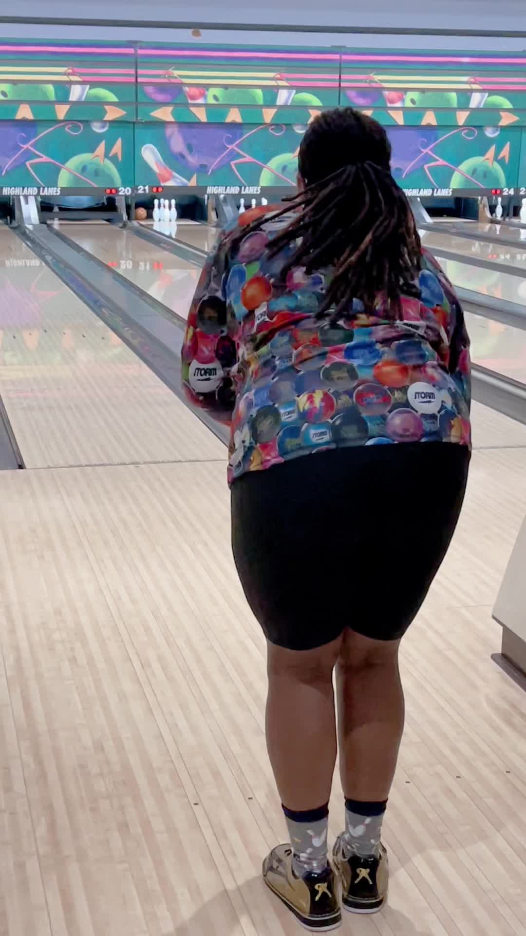@Halle_Bowls