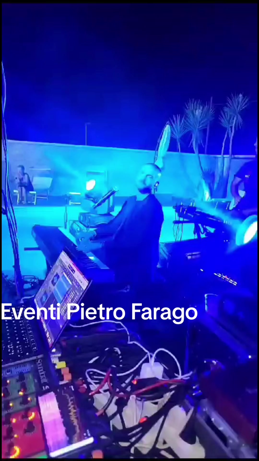 @PIETROFARAGO___