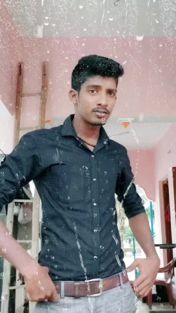 @':தமிழ் கிறுக்கன்:'