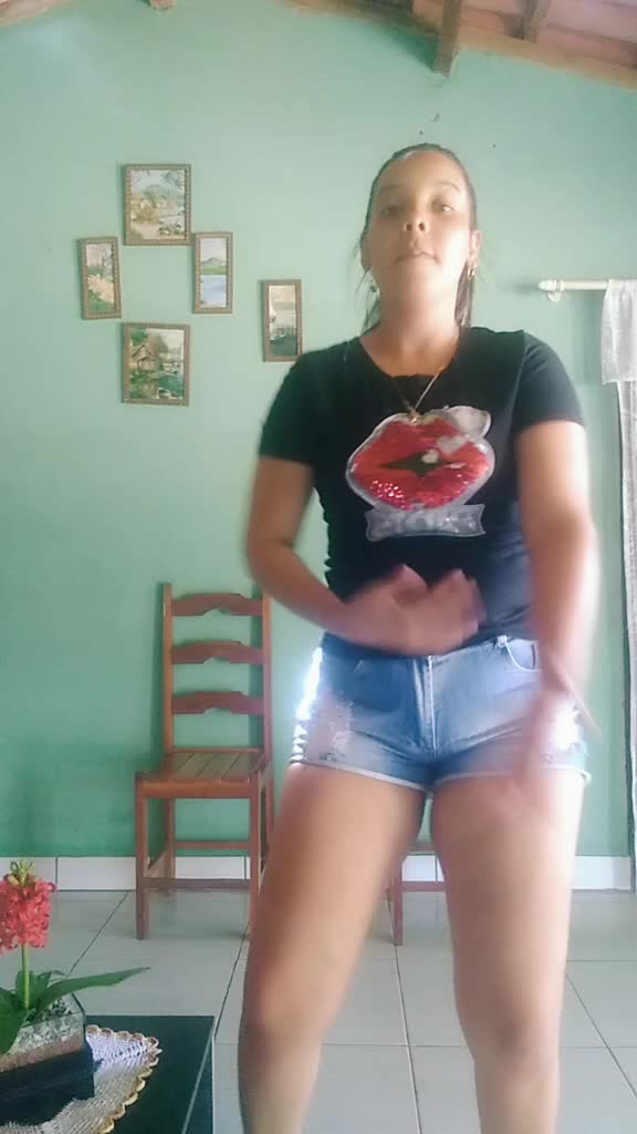 @Amanda 🦋