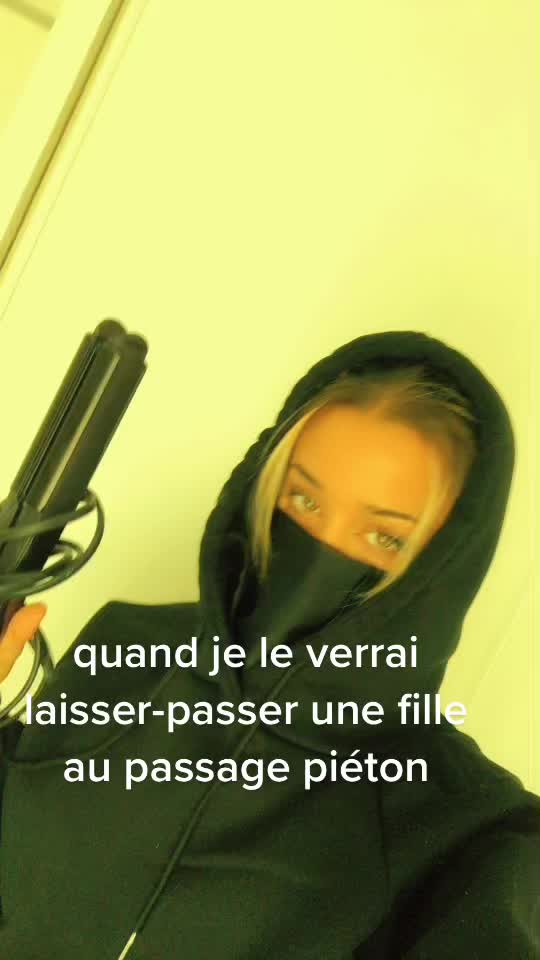 @๐๐ ๐ก๐ โ