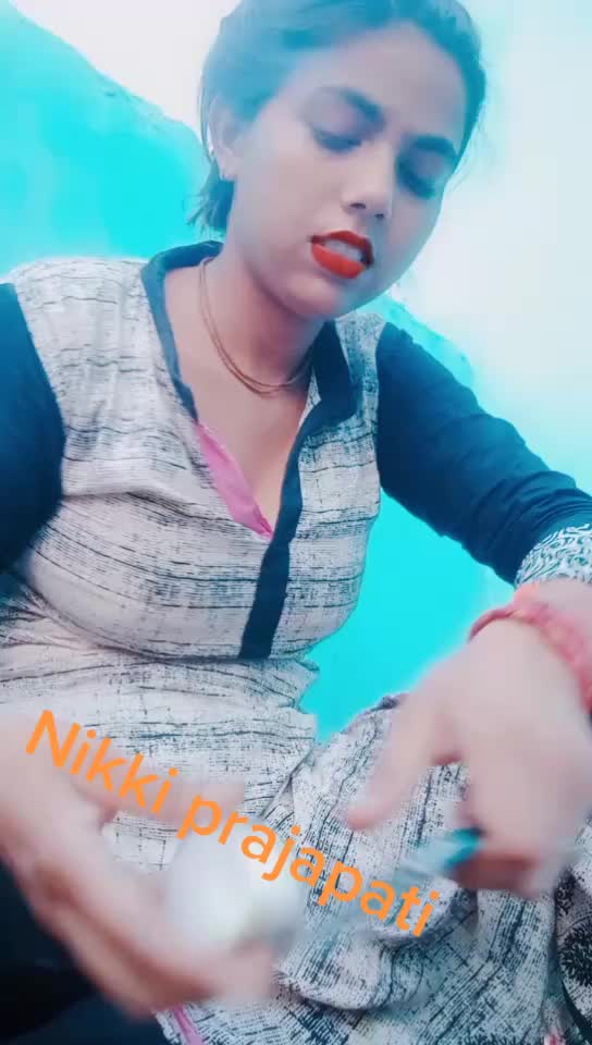 @nikkiprajapati😘😘