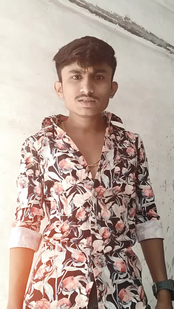 @BADBOI👅_《YASH》