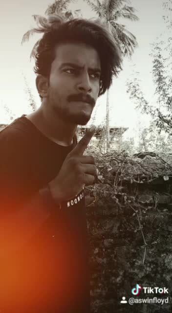 @Neevan Fluckz