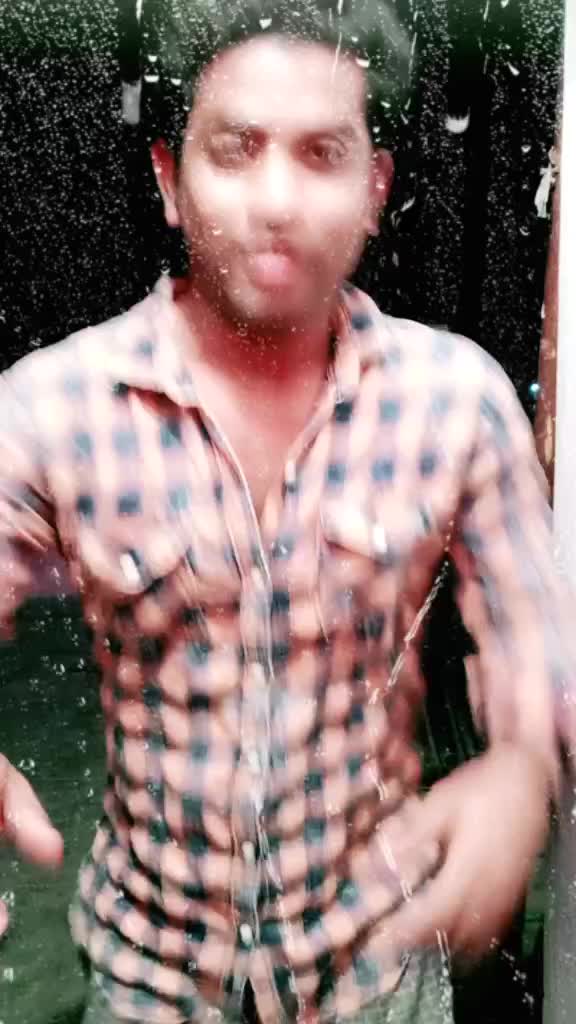@Allrounder actor-DIP