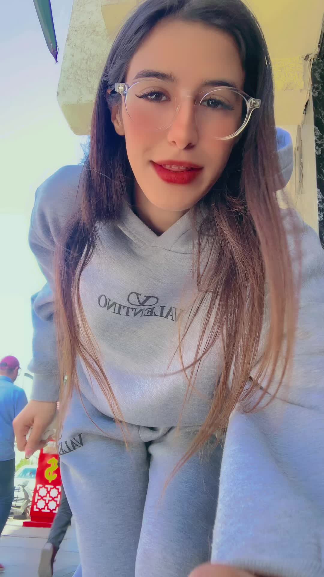 @๐ู
ููุงุช ุงูุถุญูุฉ ๐ฅูููููุดุฉ๐ค๐