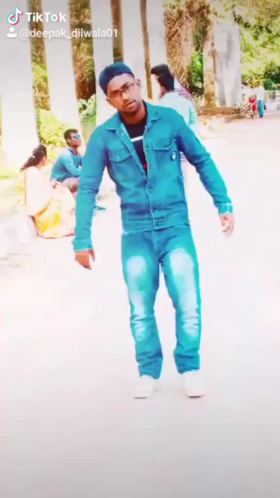 @Allrounder actor-DIP