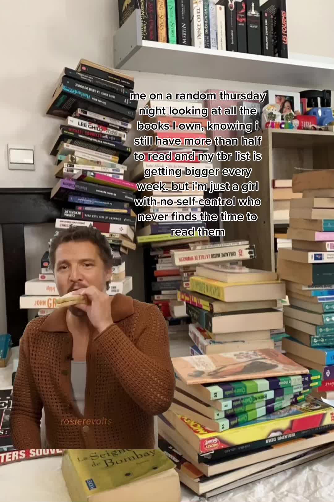 @๐ • read a book