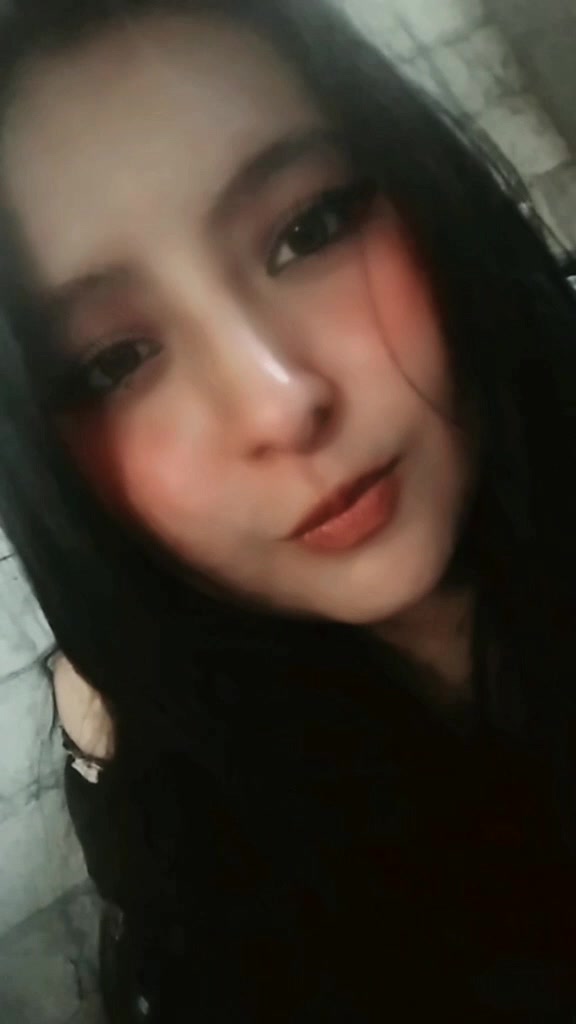 @꧁★Anayelyツ★꧂