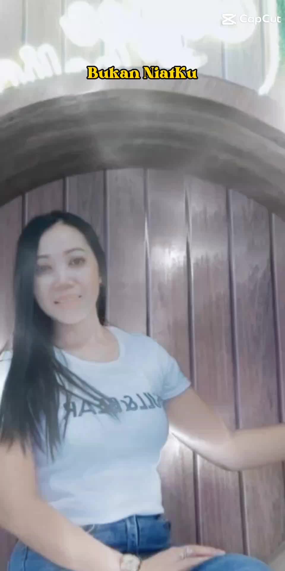 @rererenita85