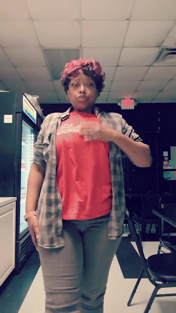 @BABYGYRL♒🌺🩵