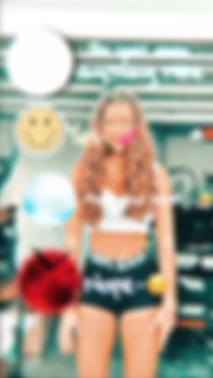 @☀︎︎ʜɪ ɪᴍ sᴏᴘʜɪᴀ☀︎︎