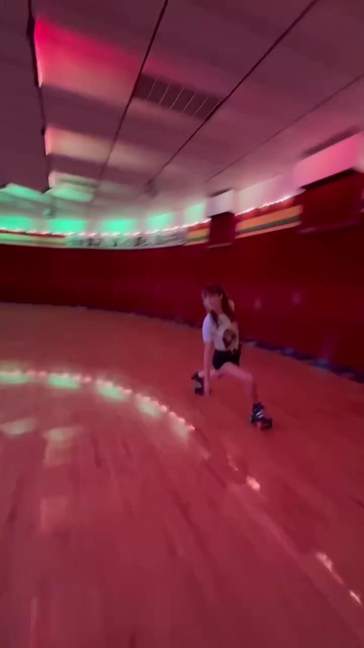 @retro_skater_girl