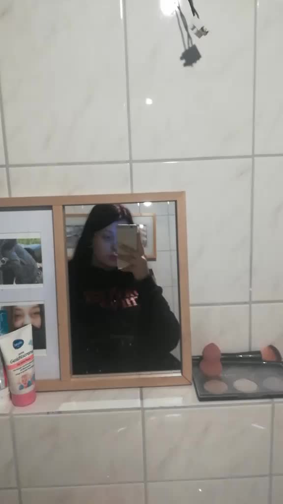 @𝓐𝓷𝓰𝓮𝓵𝓲𝓷𝓪❤️