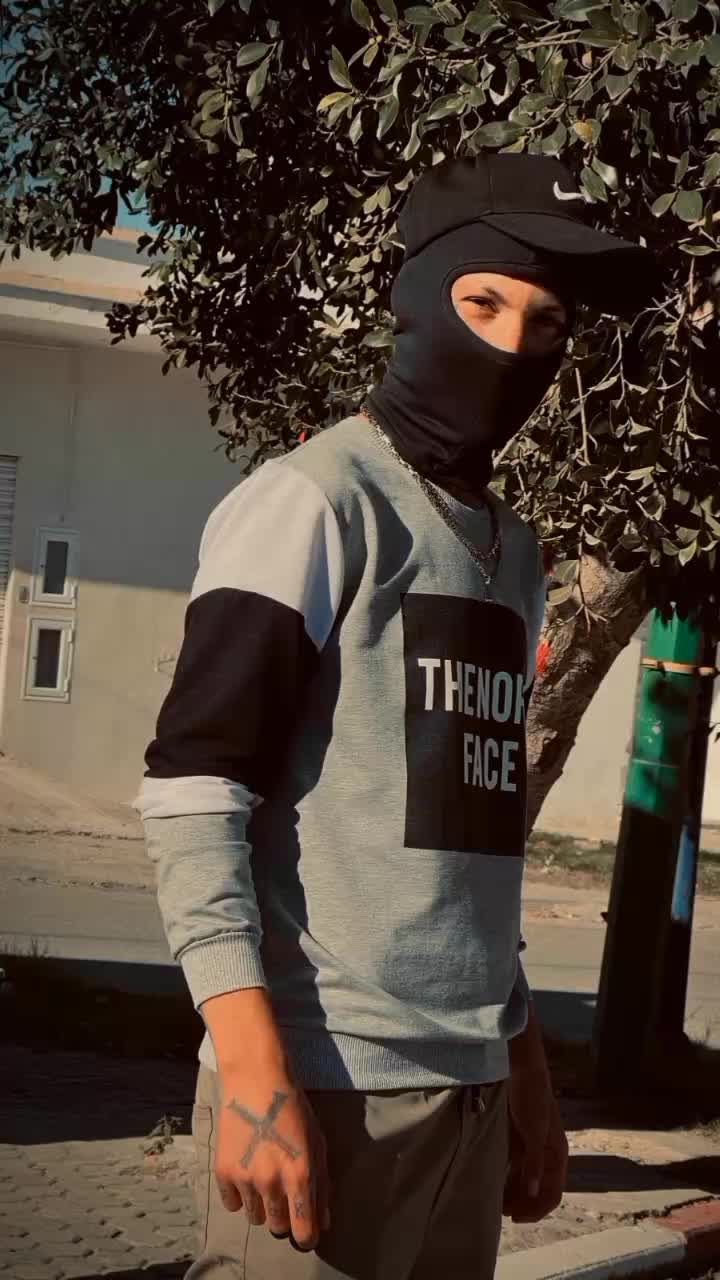 @🐊🩸🖤 ..ᏞᎯ ᏦᏫᏚᎿᎬ.. 🖤🩸🐊