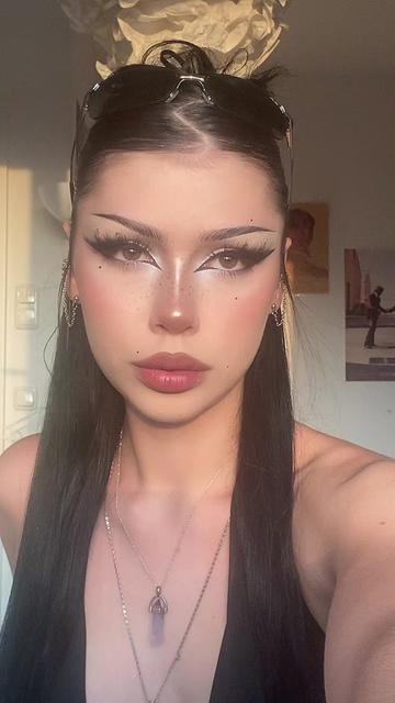 @Evi_Pucher