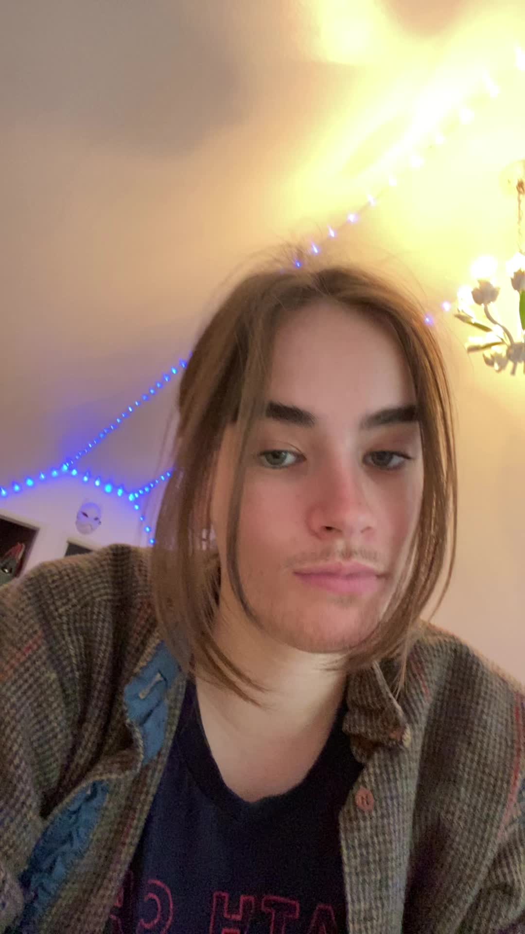 @artpotatoe