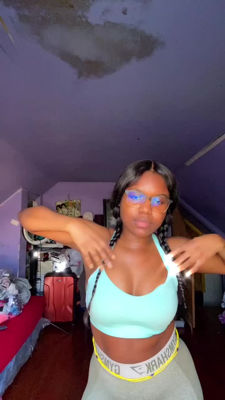@yourhaitian_queen