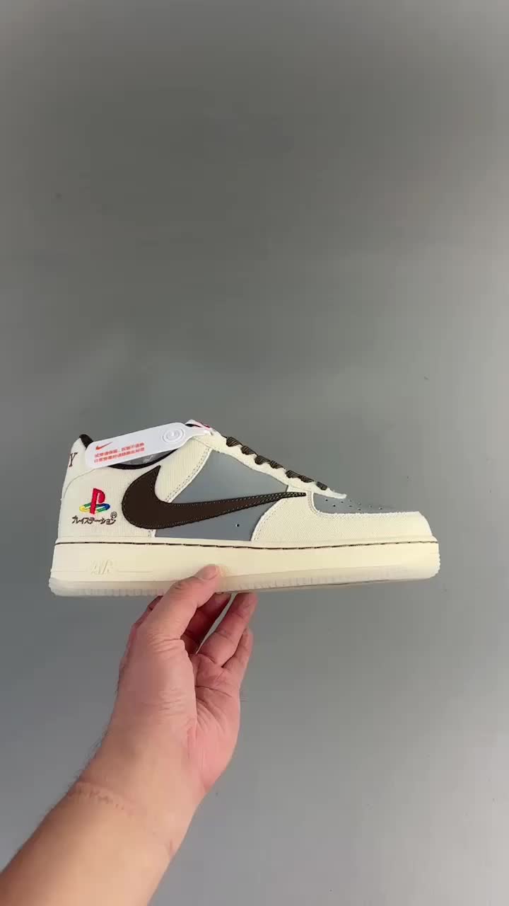 @Infinite Sneakers Imp.