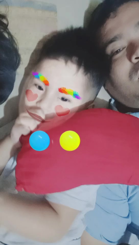 @Chriszel