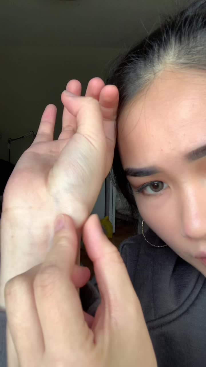 @helen li