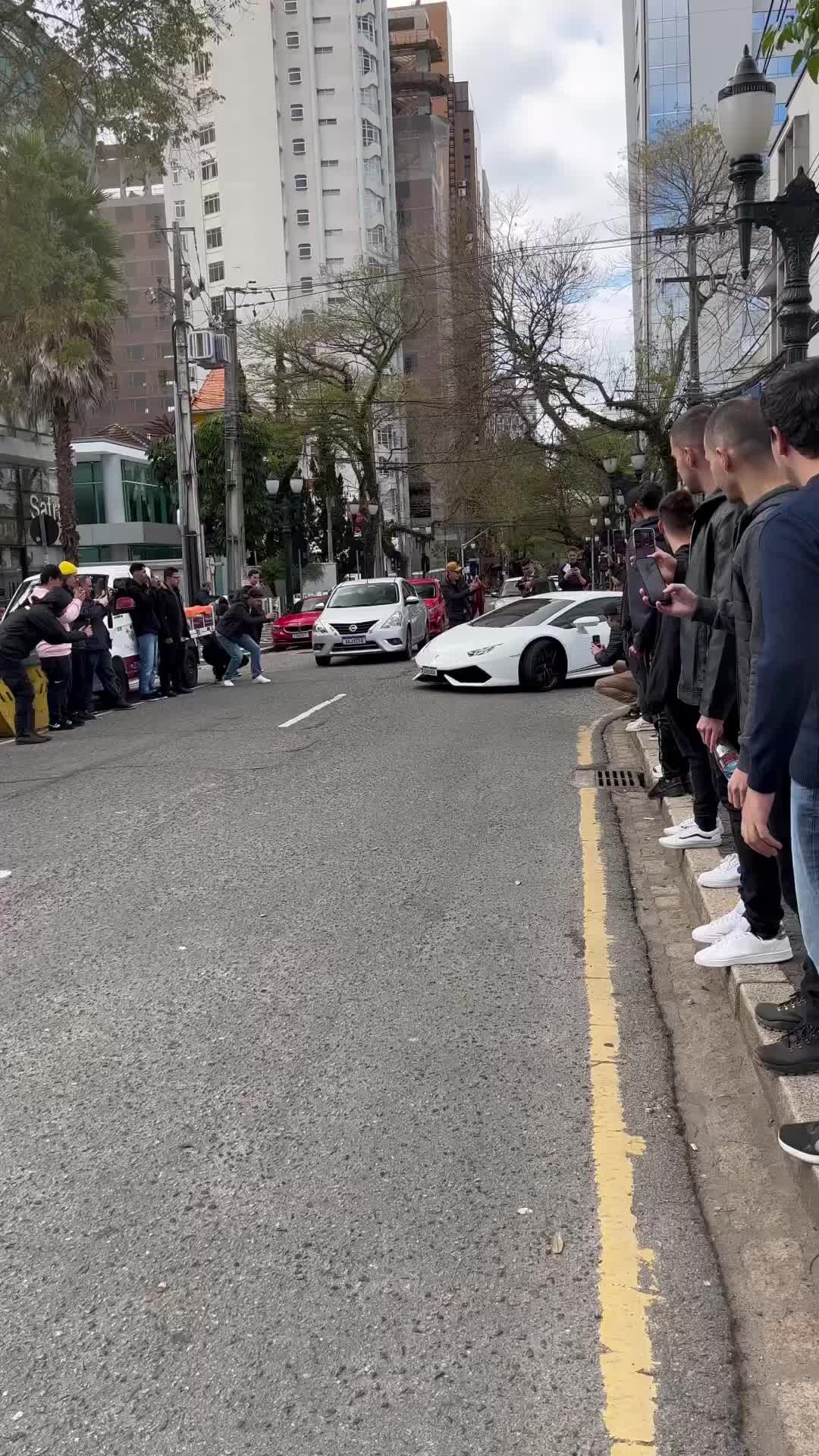 @Supercars
