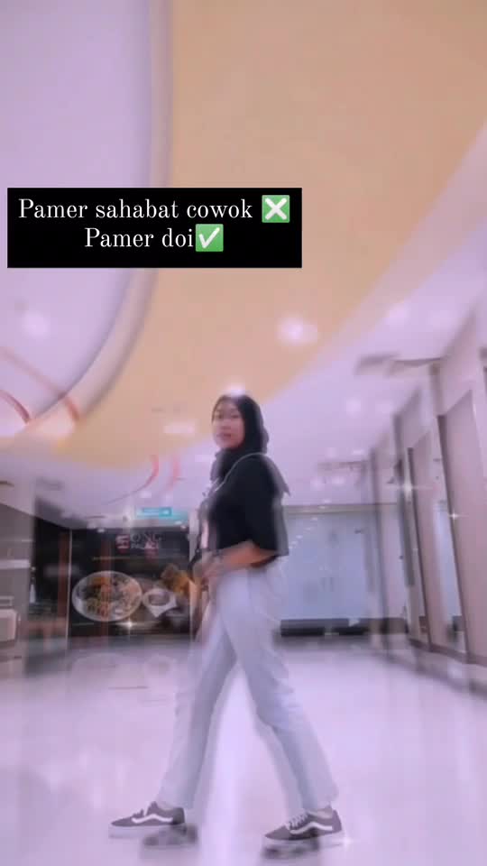 @Dea Adelia320
