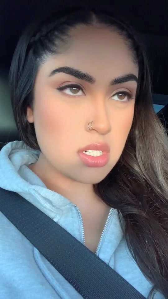 @Kthind_